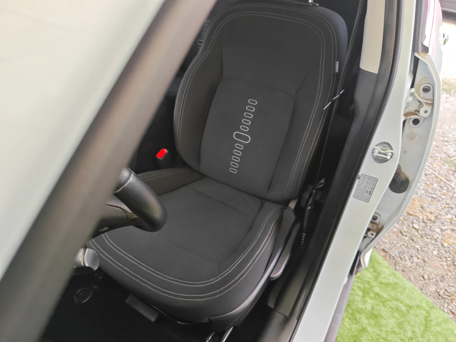 Kia Sportage 2.0-4х4, снимка 8 - Автомобили и джипове - 56226169