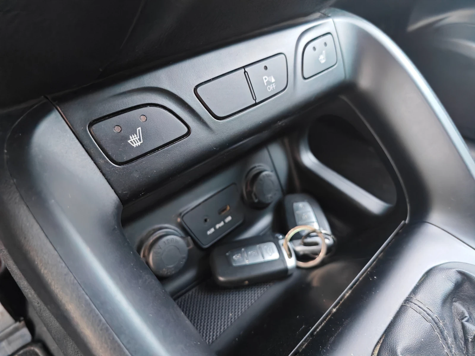 Hyundai IX35 2.0-4х4, снимка 11 - Автомобили и джипове - 56226169
