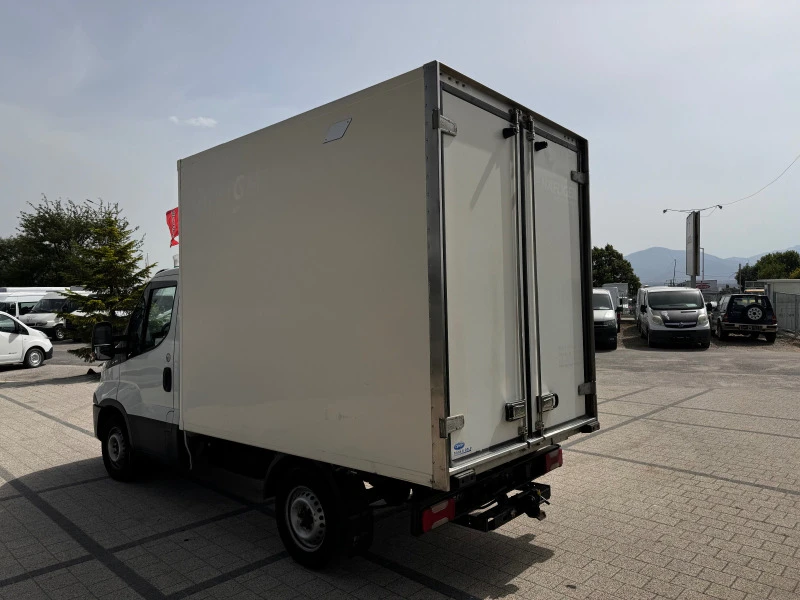 Iveco Daily 35-160 Хладилен + Клима / Тръбен път , снимка 6 - Бусове и автобуси - 46293628