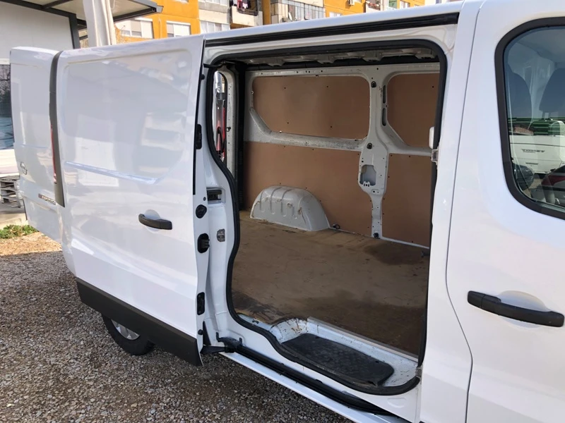 Opel Vivaro MAXI-140 K.C/УНИКАТ-ТОП СЪСТОЯНИЕ, снимка 14 - Бусове и автобуси - 49481618