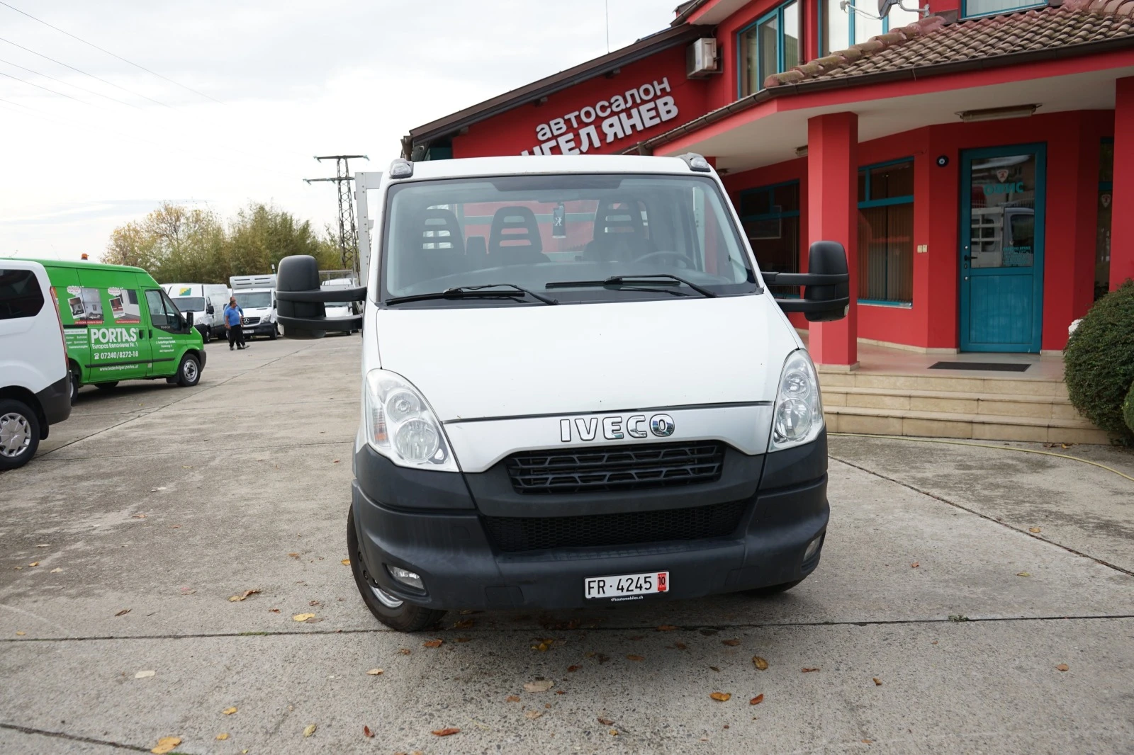 Iveco Daily 35c21* 3.0HPi* Euro5b* Климатик - изображение 2