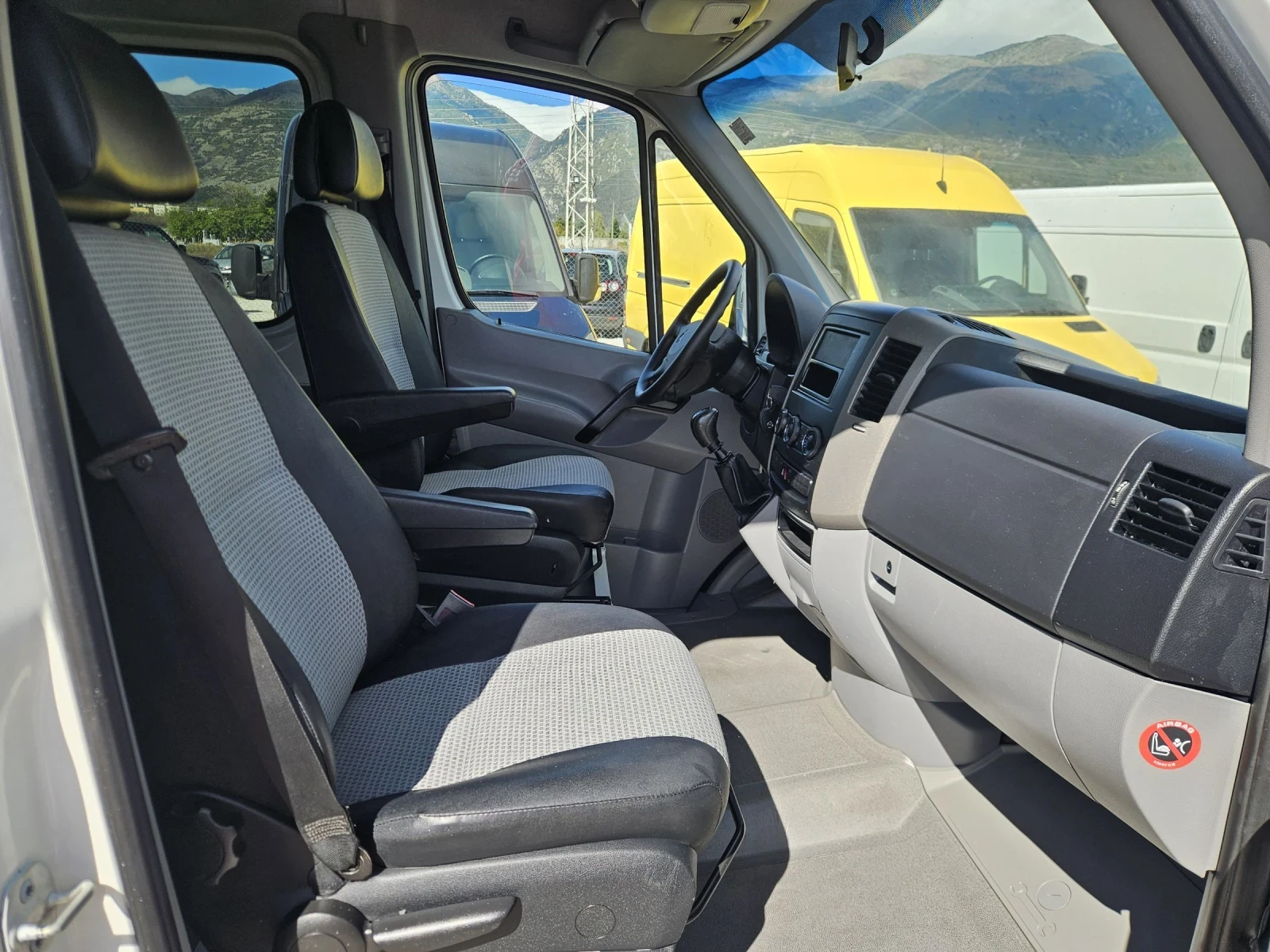 Mercedes-Benz Sprinter 8+ 1места.климатик - изображение 8