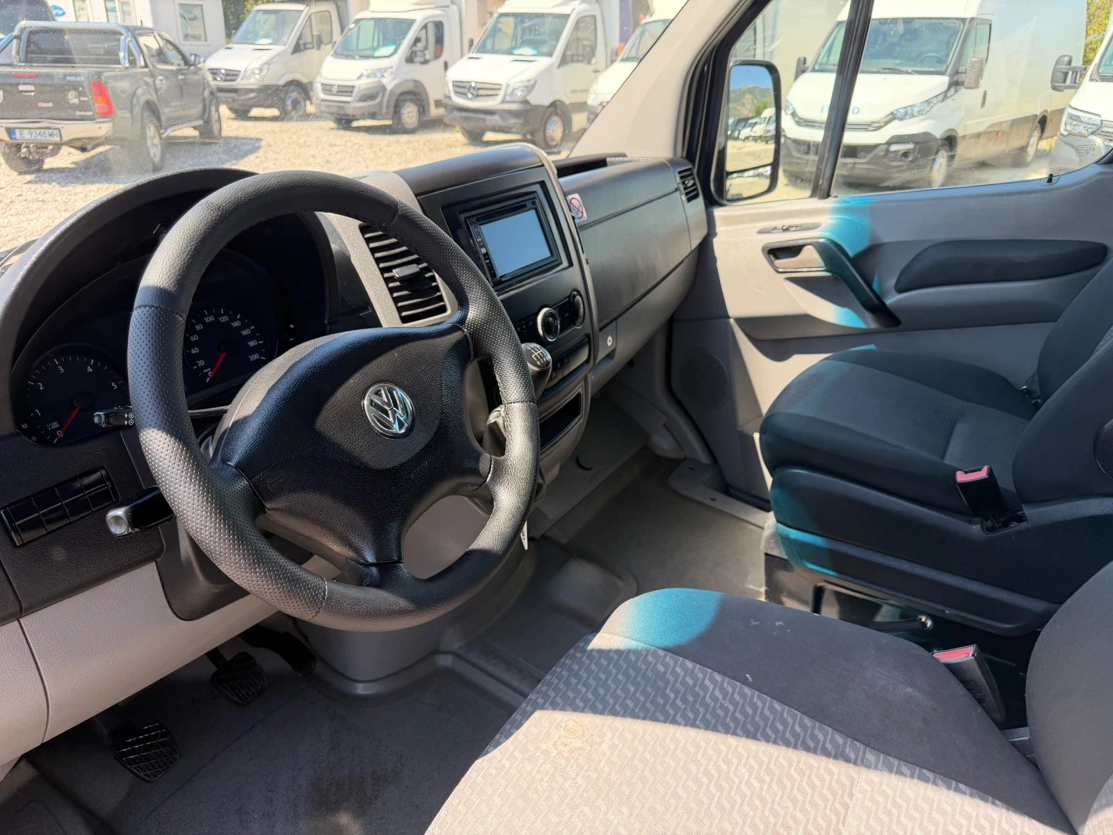 VW Crafter TOВАРОПЪТНИК!МАКСИ!5+ 1!КЛИМА!, снимка 6 - Бусове и автобуси - 55499316