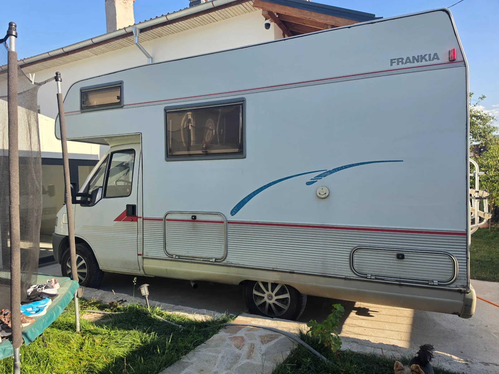 Кемпер Frankia, снимка 3 - Каравани и кемпери - 56231319