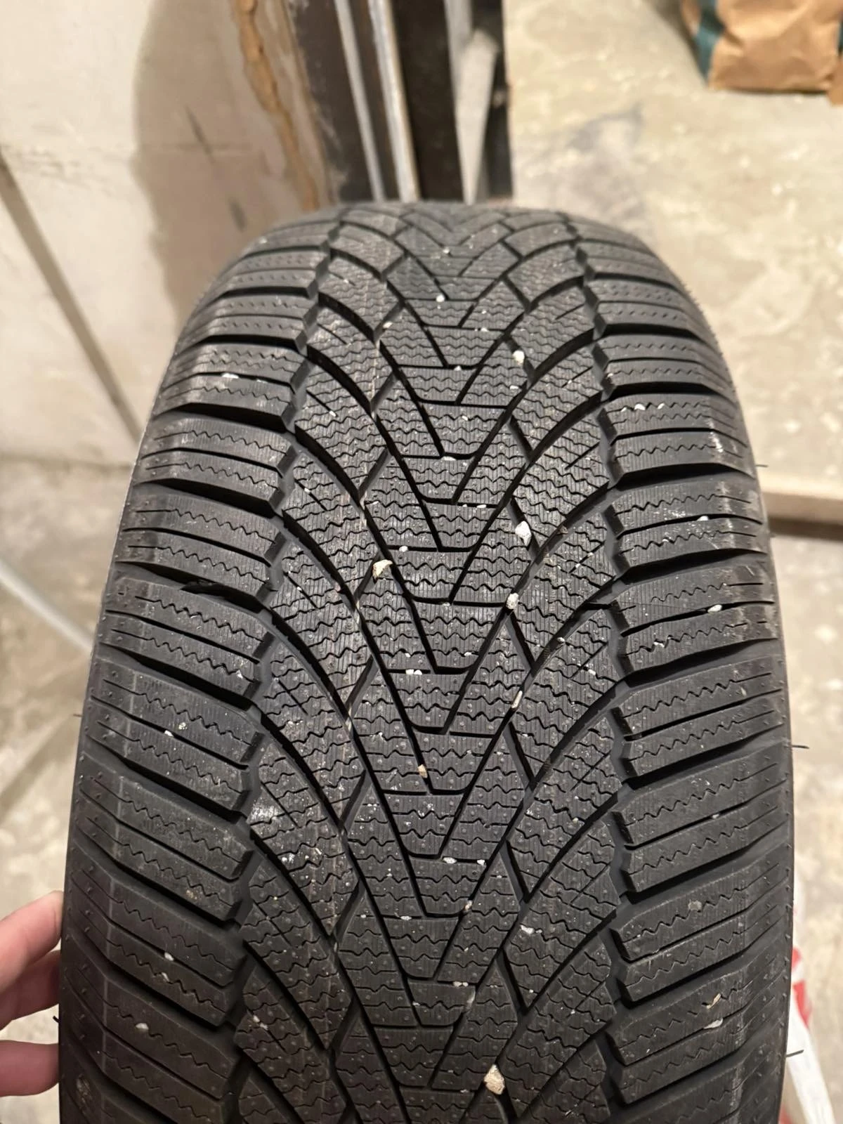 ���� 225/50R18 | Mobile.bg � ����������� 1