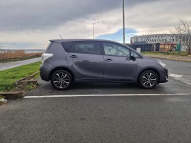 Toyota Verso 1.8 Design 7 местен, снимка 4