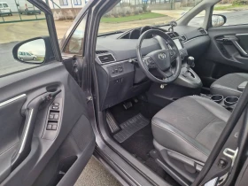 Toyota Verso 1.8 Design 7 местен, снимка 9