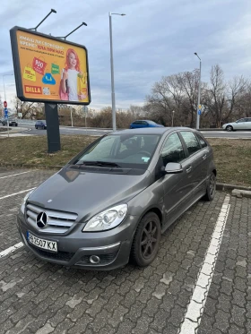 Mercedes-Benz B 180, снимка 13