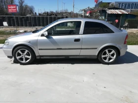 Opel Astra 1.4 16V 90кс, снимка 1