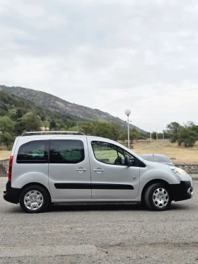 Peugeot Partner 170к.км.* Панорама&Пътнически* Фул екстри - 8500 лв. / 4345.98 € - 18846894 3
