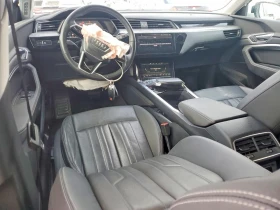 Audi E-Tron SPORTBACK PREMIUM PLUS QUATTRO - 19000 € / 37160.77 лв. - 79728252 8
