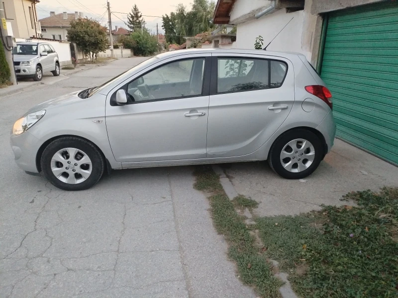 Hyundai I20 1.2 16V, снимка 7 - Автомобили и джипове - 47487142