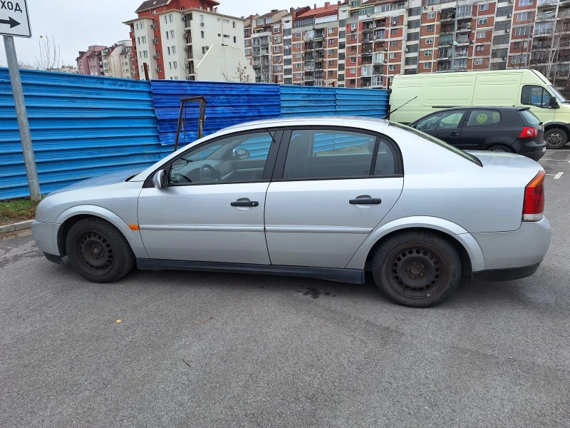 Opel Vectra 1, 8 16v, снимка 4 - Автомобили и джипове - 48280523