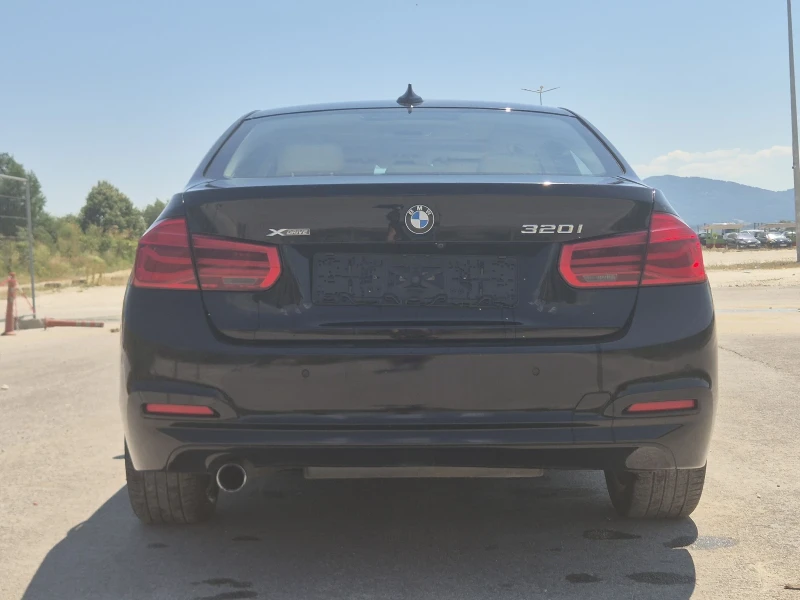 BMW 320 2.0 X-drive, снимка 5 - Автомобили и джипове - 49160463