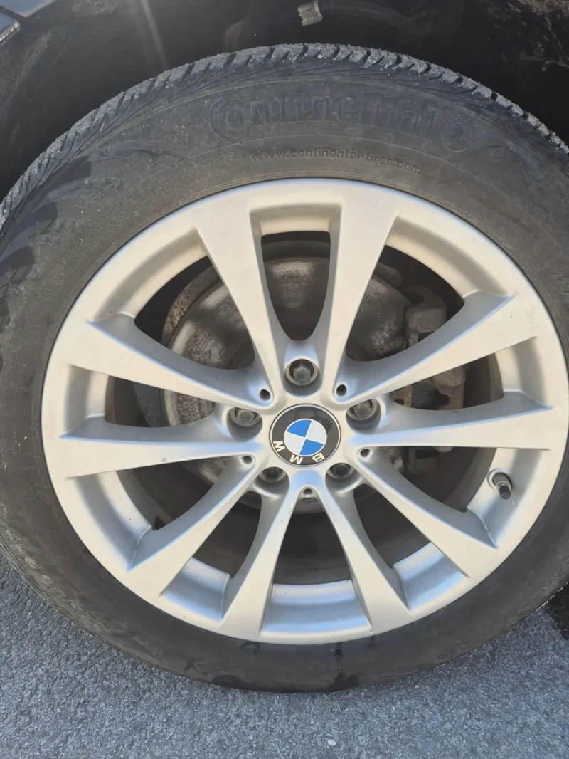 BMW 320 2.0 X-drive, снимка 17 - Автомобили и джипове - 49160463