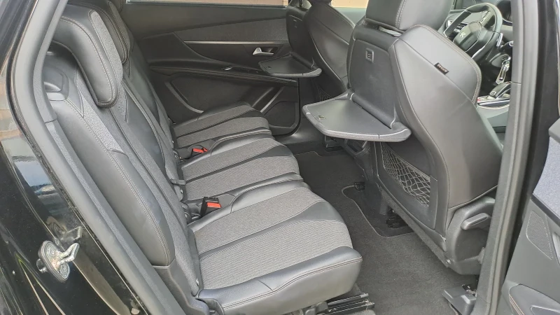 Peugeot 5008 GT-LINE - Full - Уникат , снимка 10 - Автомобили и джипове - 50204014