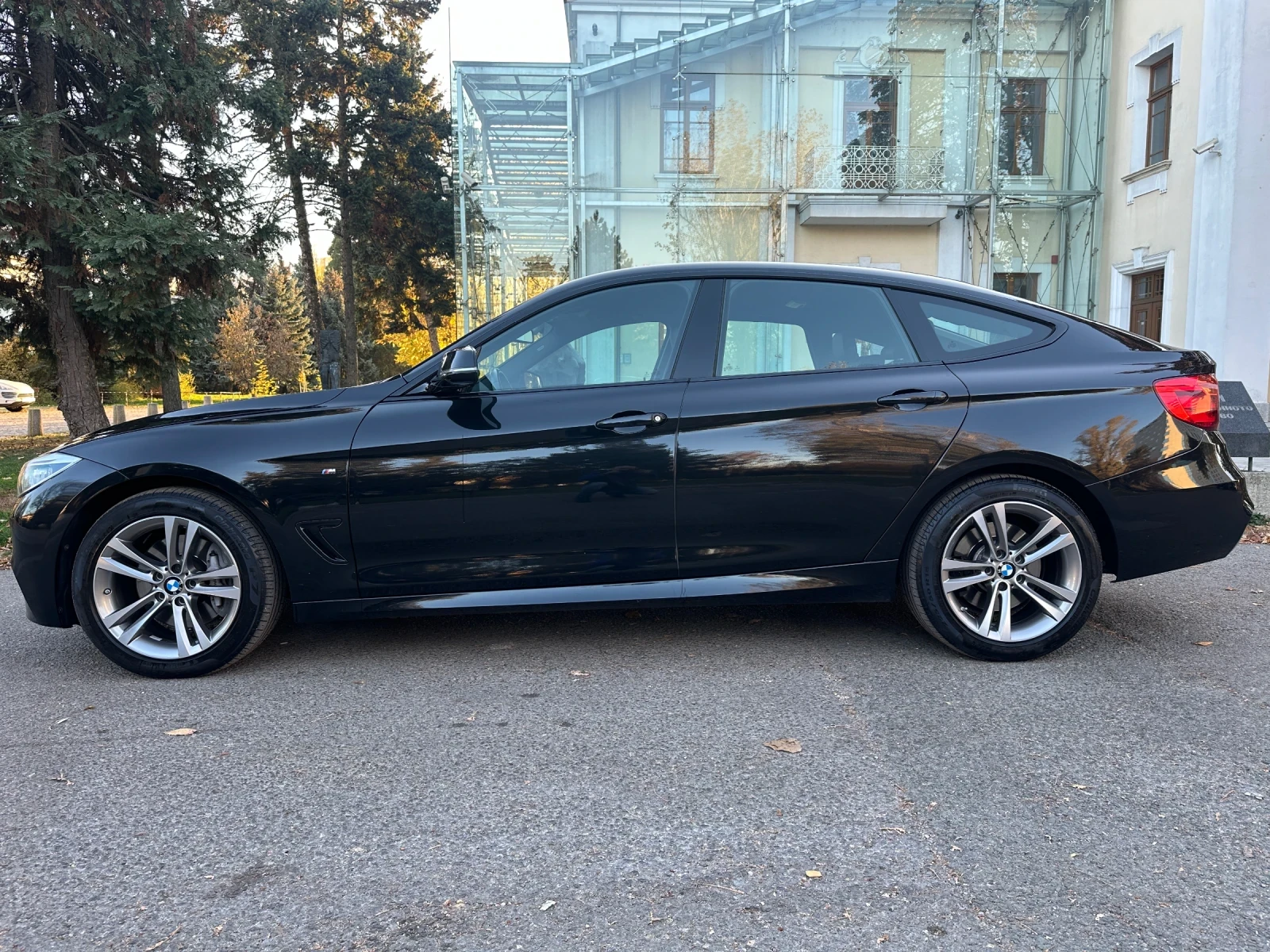 BMW 335 d Mpaket/Xdrive/Head up/Pano/Full assist - изображение 3