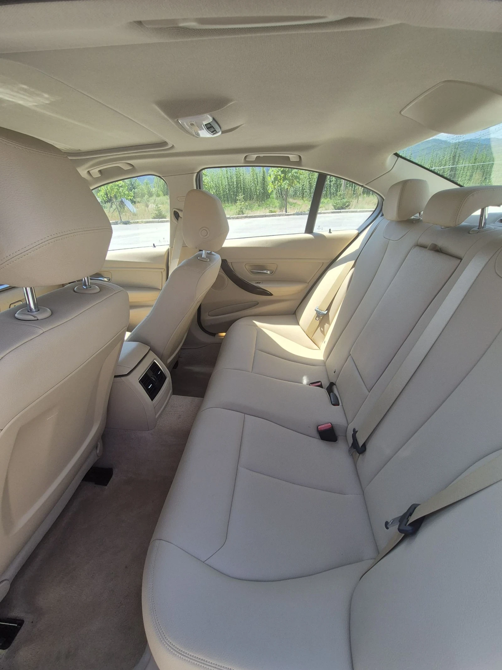 BMW 320 2.0 X-drive | Mobile.bg — изображение 14