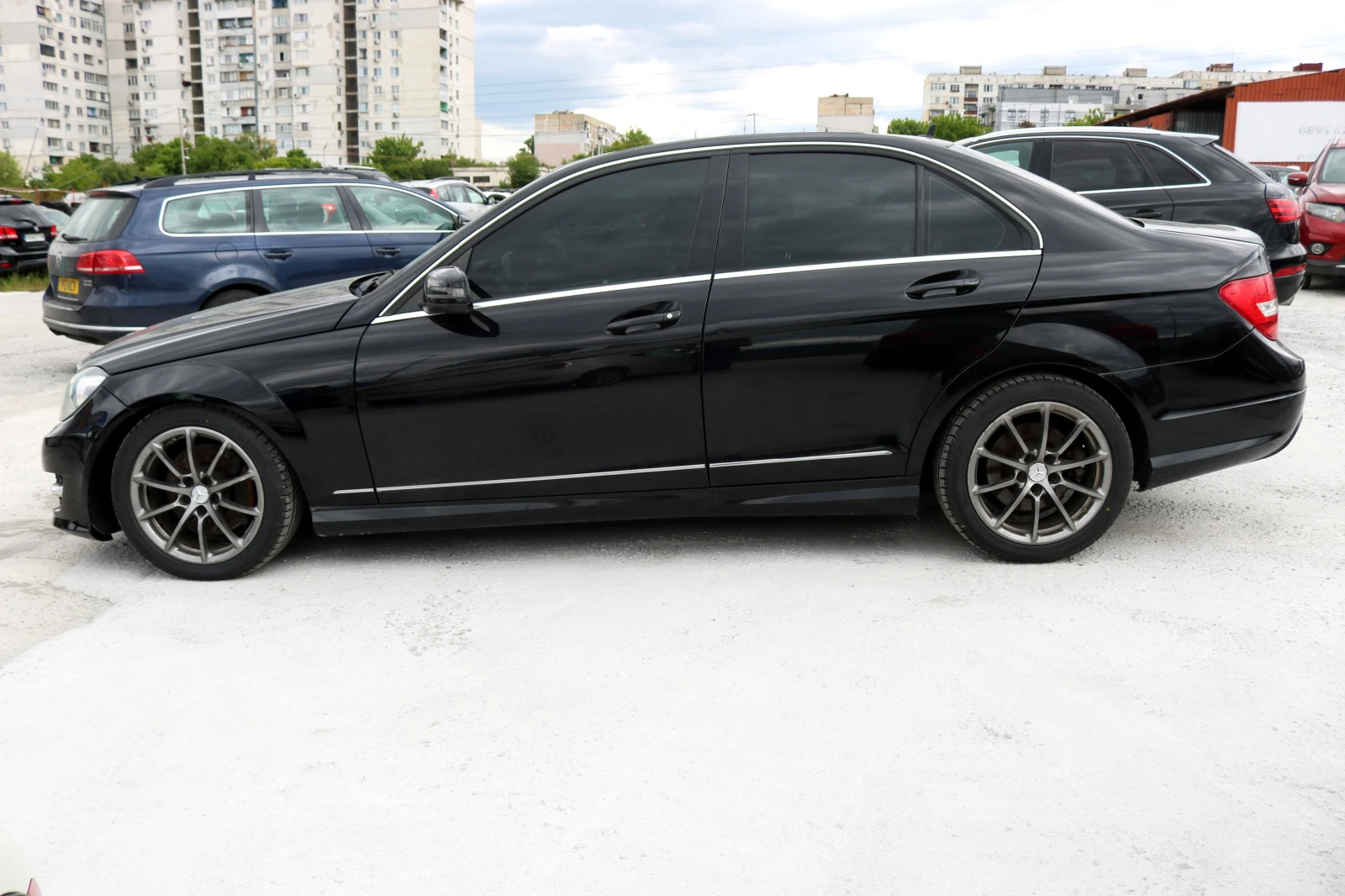Mercedes-Benz C 300 3.5 4Matic - изображение 5