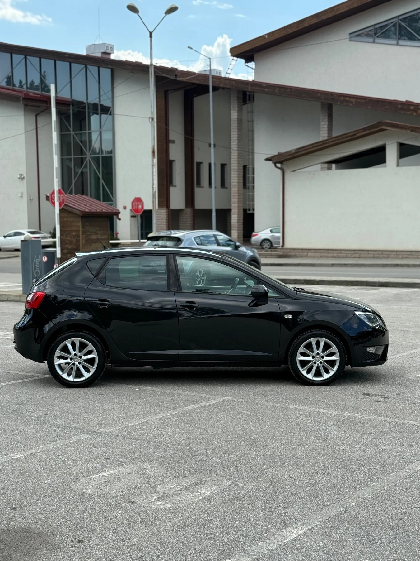 Seat Ibiza FR * TOP* NAVI, LED - изображение 7