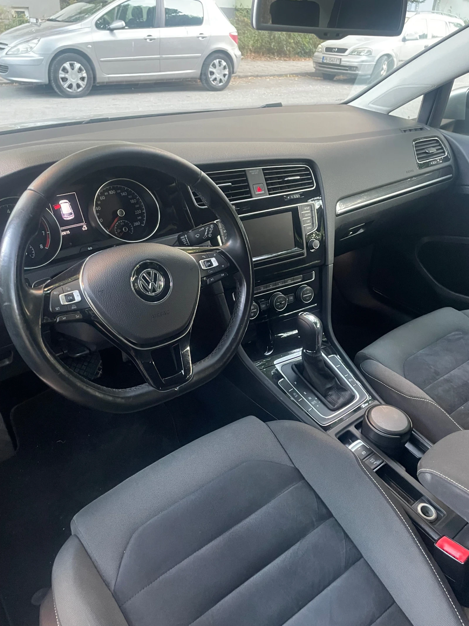 VW Golf 1, 4 / TGI / BLUEMOTION / 110Hp - изображение 3