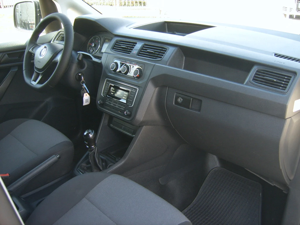VW Caddy 2, 0 tdi,  klima - изображение 6