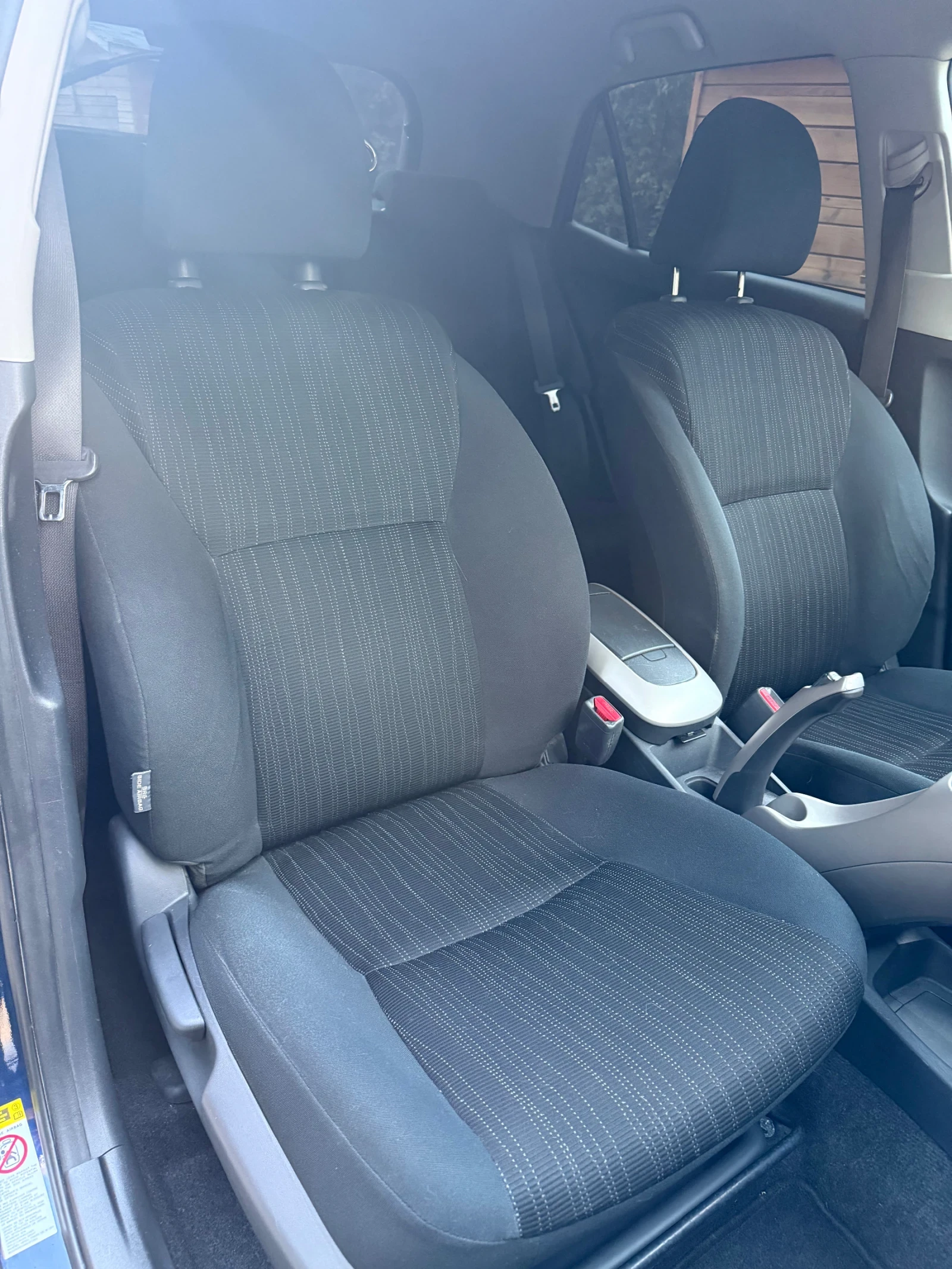 Toyota Auris 2.0 D-4D 126 к.с  - изображение 10