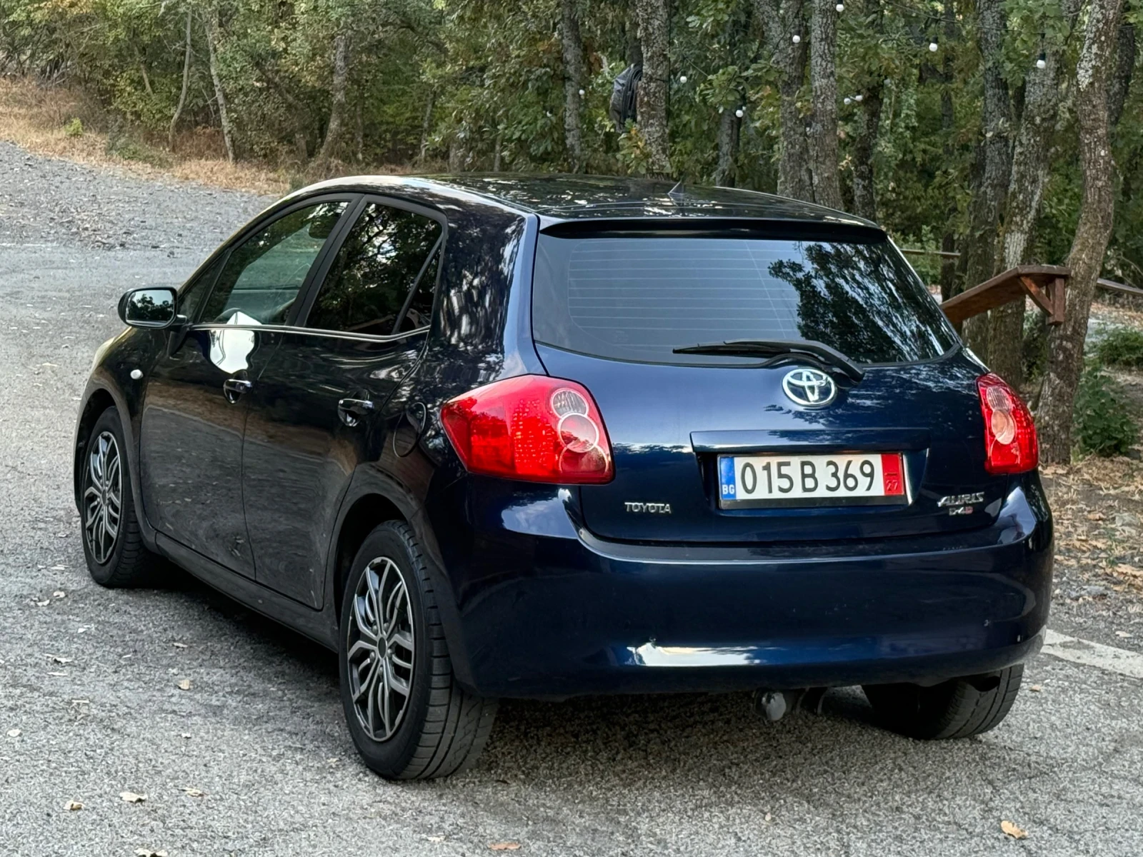 Toyota Auris 2.0 D-4D 126 к.с  - изображение 4
