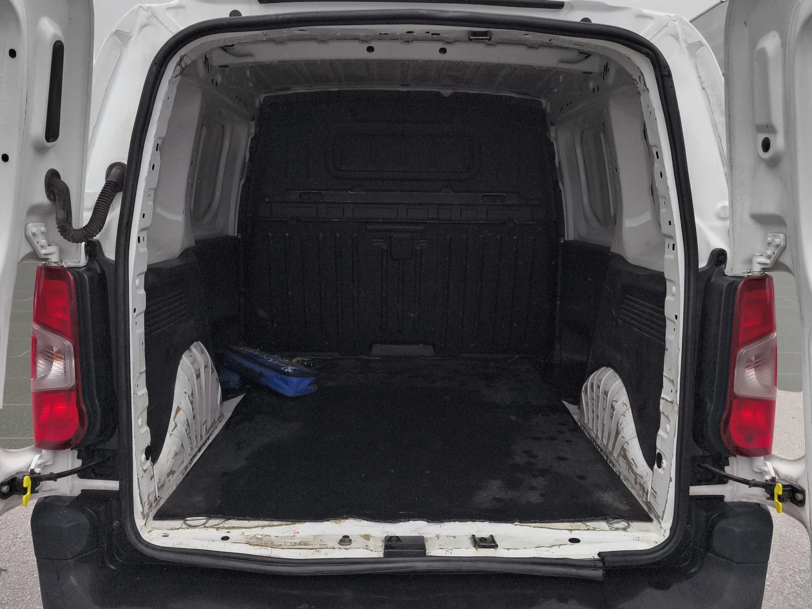 Peugeot Partner Standard 1000 PRO 1.6 BlueHDI 75 BVM5 6.1//1904014 | Mobile.bg � ����������� 12