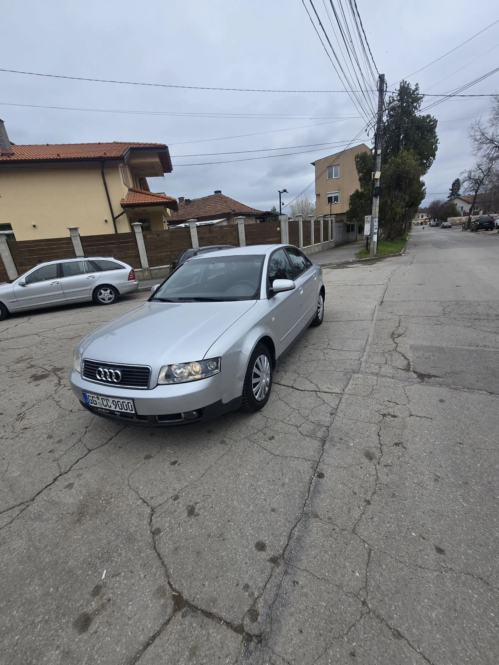 Audi A4 1.9тди 101к.с 2005г. 184000км. Реални. , снимка 7 - Автомобили и джипове - 54045456