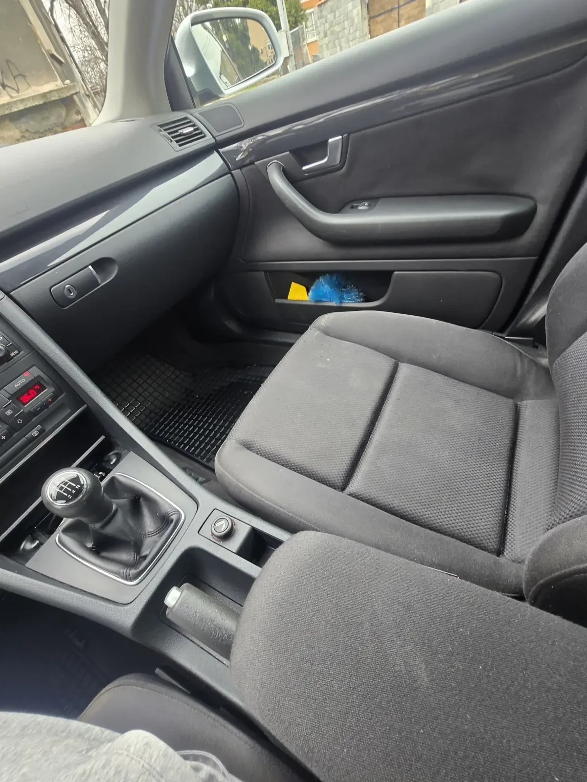 Audi A4 1.9тди 101к.с 2005г. 184000км. Реални. , снимка 14 - Автомобили и джипове - 54045456