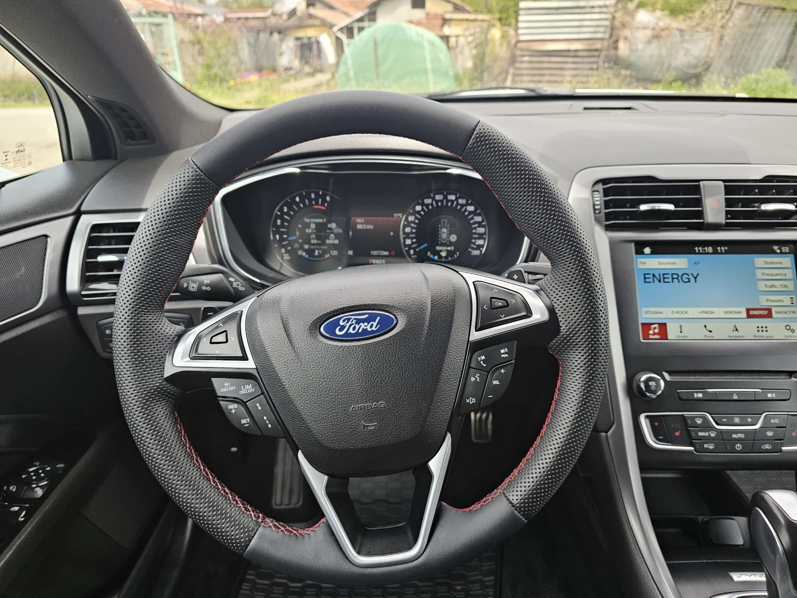 Ford Mondeo 2.0tdci ST line, снимка 11 - Автомобили и джипове - 54295068
