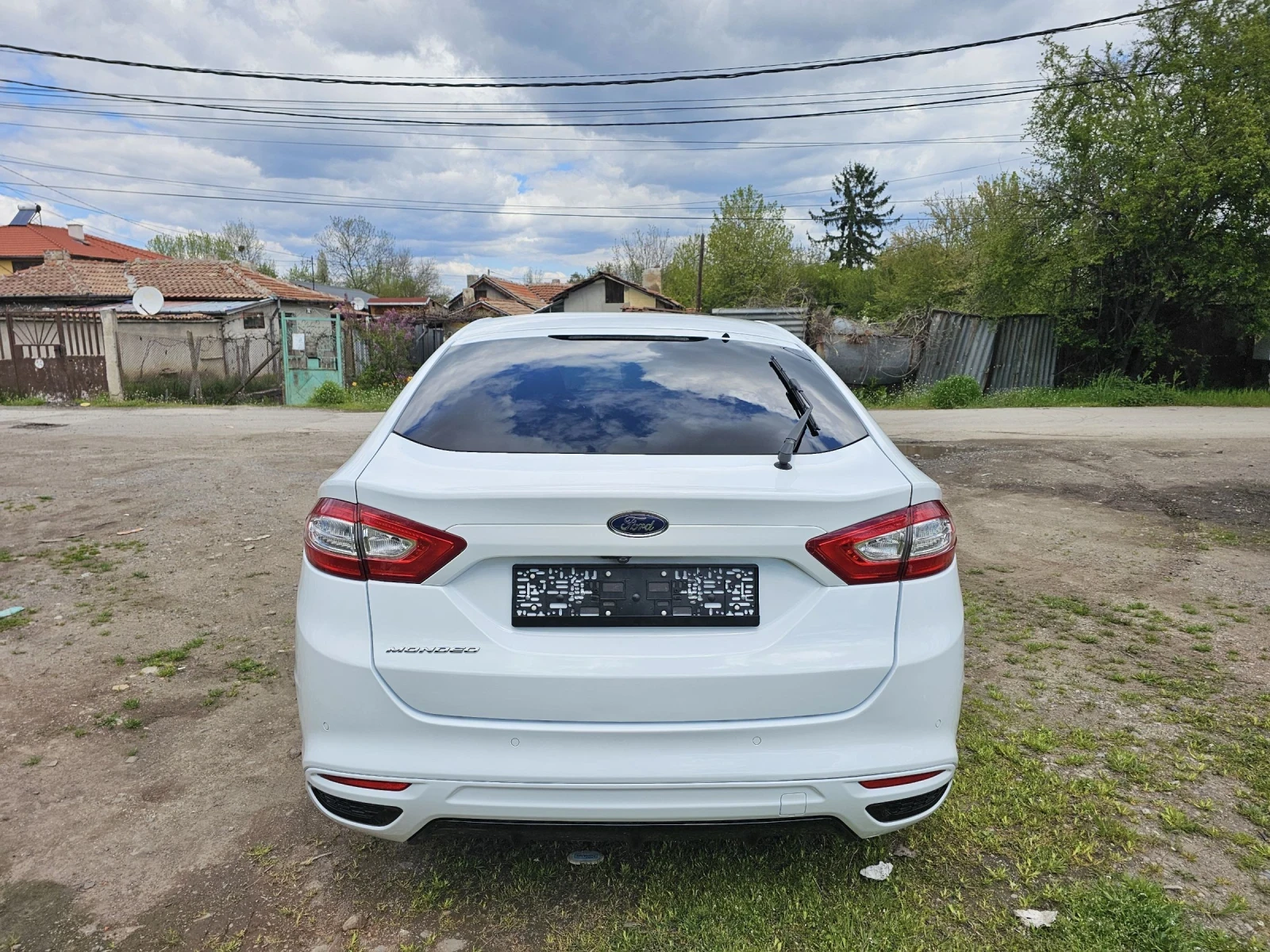 Ford Mondeo 2.0tdci ST line, снимка 2 - Автомобили и джипове - 54295068