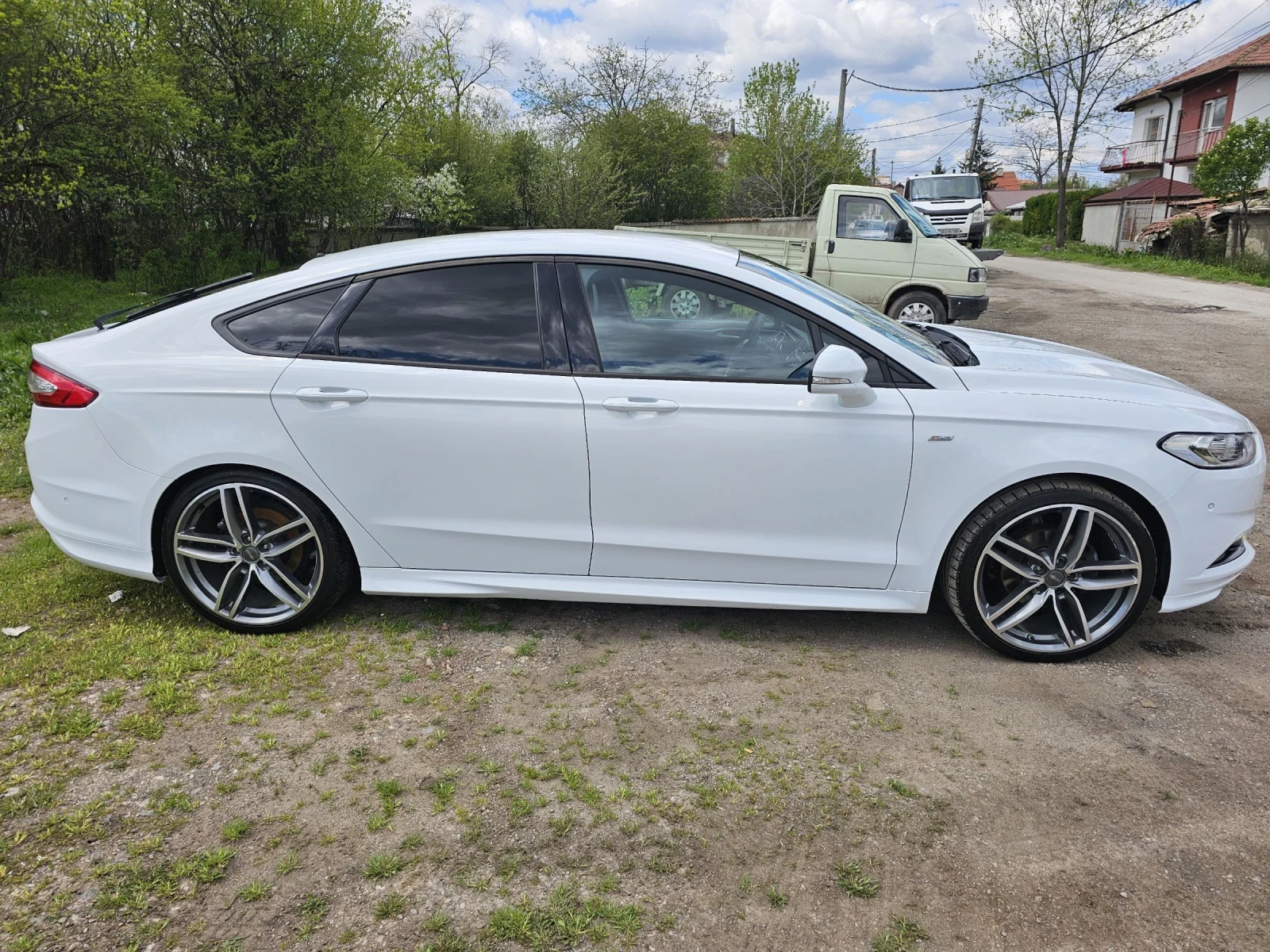 Ford Mondeo 2.0tdci ST line, снимка 3 - Автомобили и джипове - 54295068