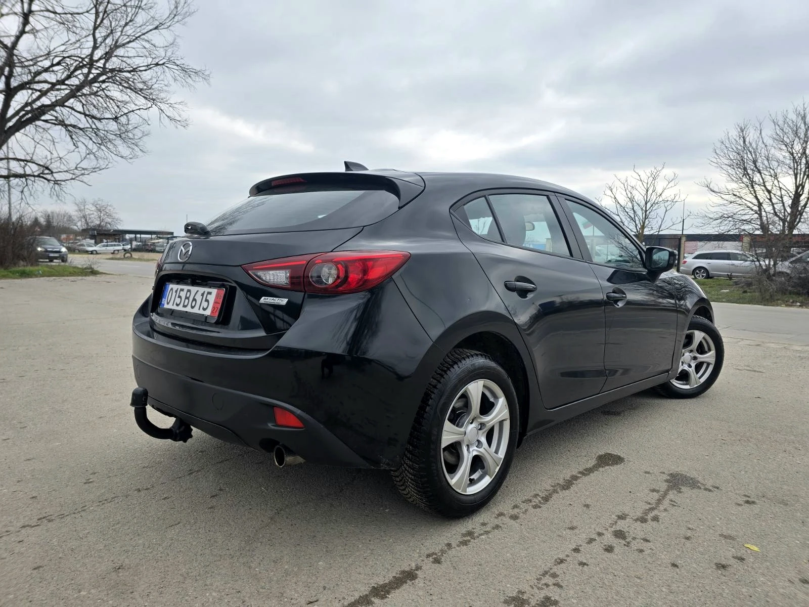 Mazda 3 ТОП СЪСТОЯНИЕ/1.5iSKYACTIV/НАВИГАЦИЯ, снимка 4 - Автомобили и джипове - 54666380
