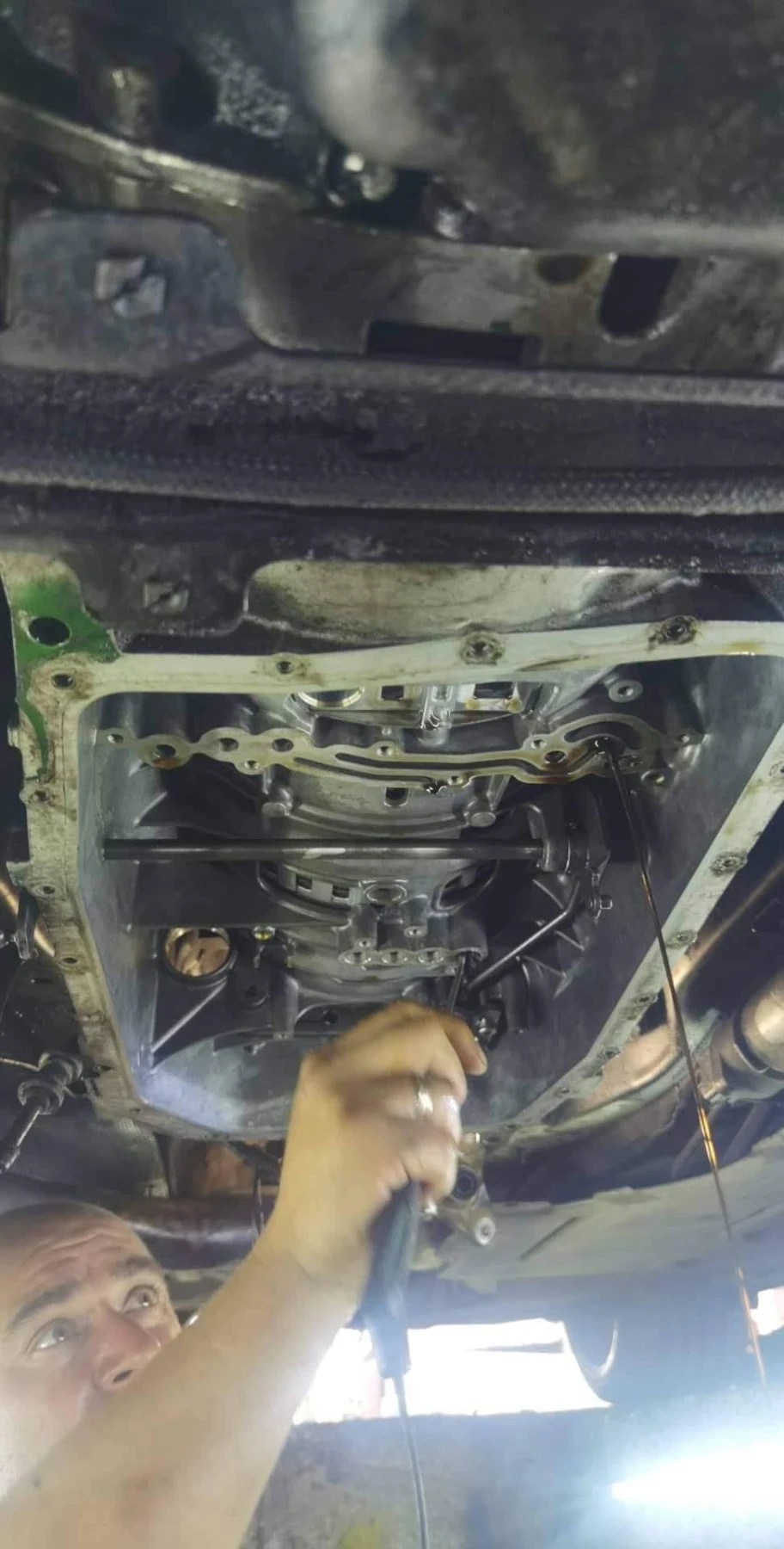 BMW 330, снимка 9 - Автомобили и джипове - 54989561