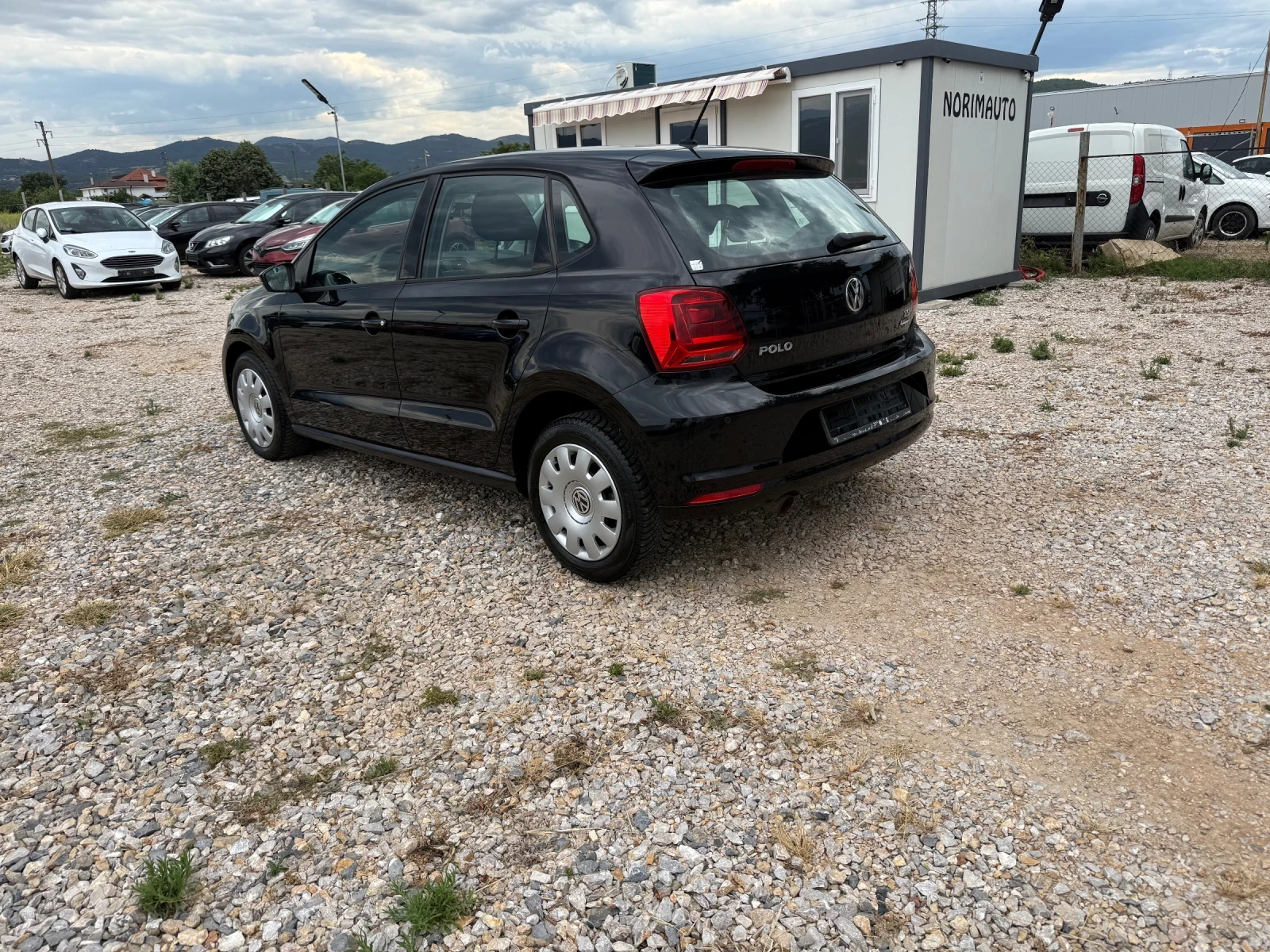 VW Polo 1.2TSI/PDC/Euro6, снимка 4 - Автомобили и джипове - 55311093
