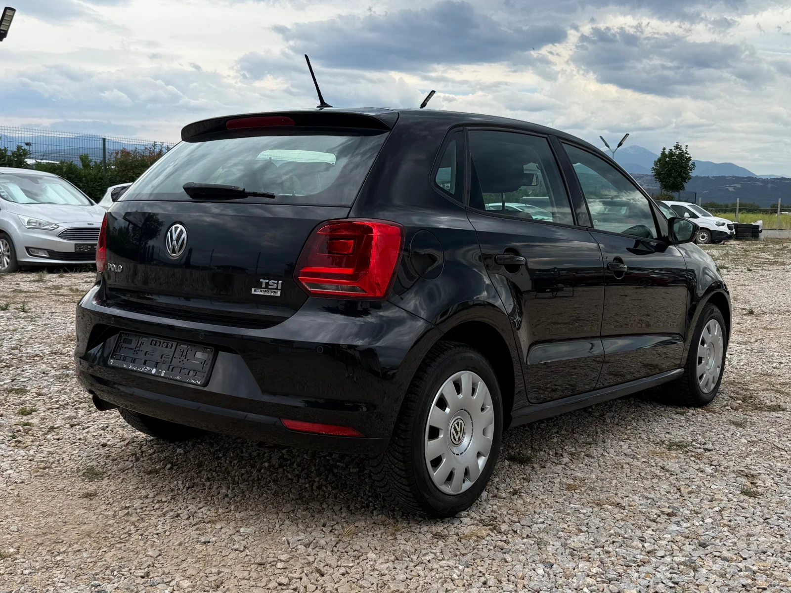VW Polo 1.2TSI/PDC/Euro6, снимка 2 - Автомобили и джипове - 55311093
