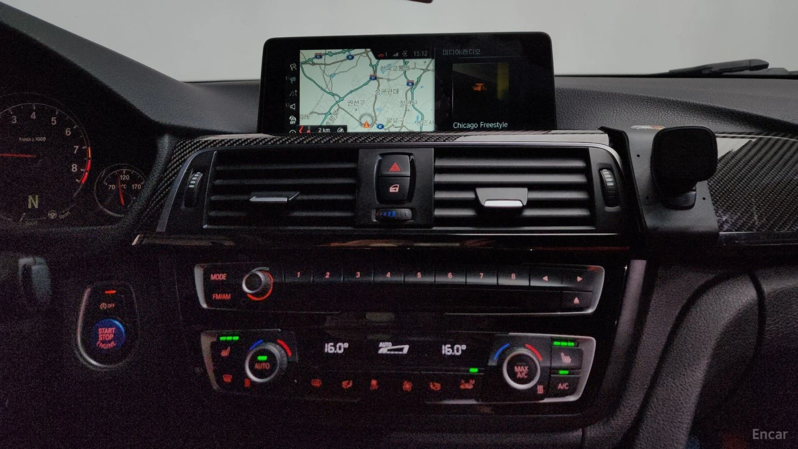 BMW M4 COUPE* CARBON* HUD* НАВИ* 360, снимка 11 - Автомобили и джипове - 55573909
