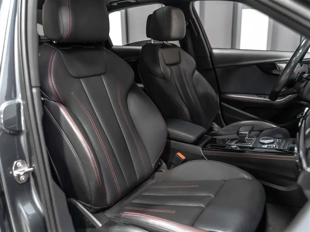 Audi A4 Progressiv| S-Line| CARBON| BlackOpticsPKG, снимка 10 - Автомобили и джипове - 55618436