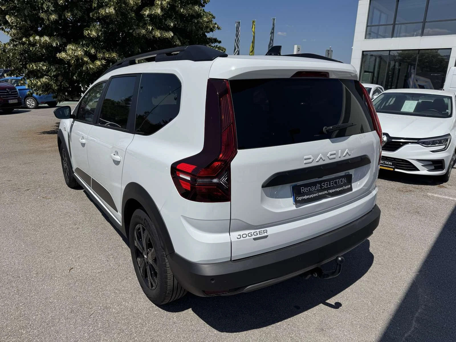 Dacia Jogger 1.6 HYBRID, снимка 4 - Автомобили и джипове - 55739808