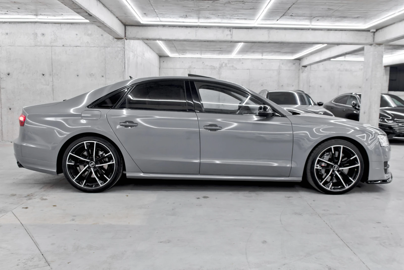 Audi S8 700кс* Nardo* Matrix* , снимка 7 - Автомобили и джипове - 55896443