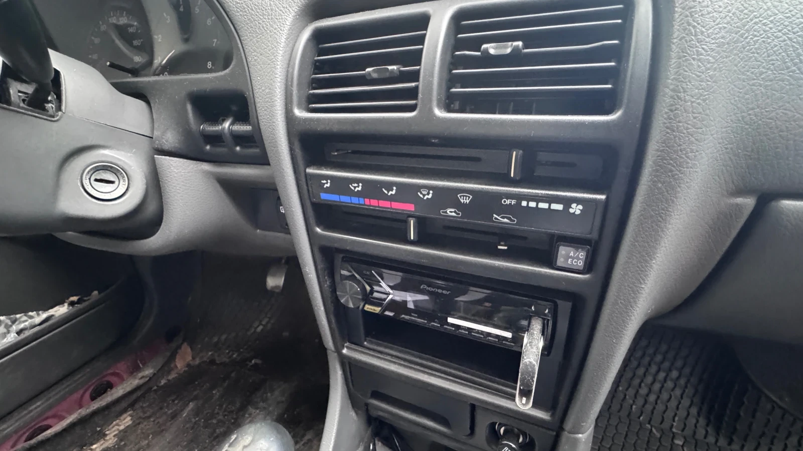 Suzuki Swift, снимка 4 - Автомобили и джипове - 56656187