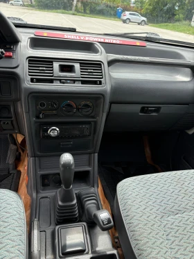 Mitsubishi Pajero 2.5 къса база - 8000 лв. - 98784984 11