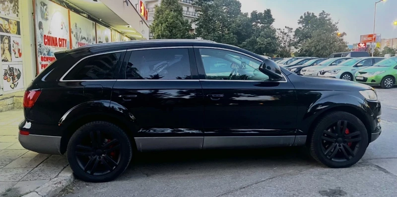 Audi Q7 3.0 TDI | KEYLESS | 6 + 1 | TV | NAVI | XE, снимка 5 - Автомобили и джипове - 52965404