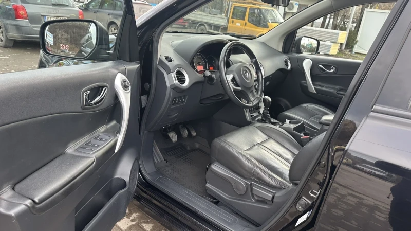 Renault Koleos 2.5 , снимка 13 - Автомобили и джипове - 53152020