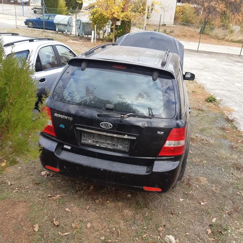 Kia Sorento 2.5 CRDI  , снимка 3 - Автомобили и джипове - 34675450