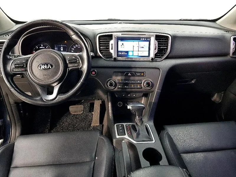 Kia Sportage 4Th Generation Diesel 2.0 2Wd Noblesse, снимка 5 - Автомобили и джипове - 55784441