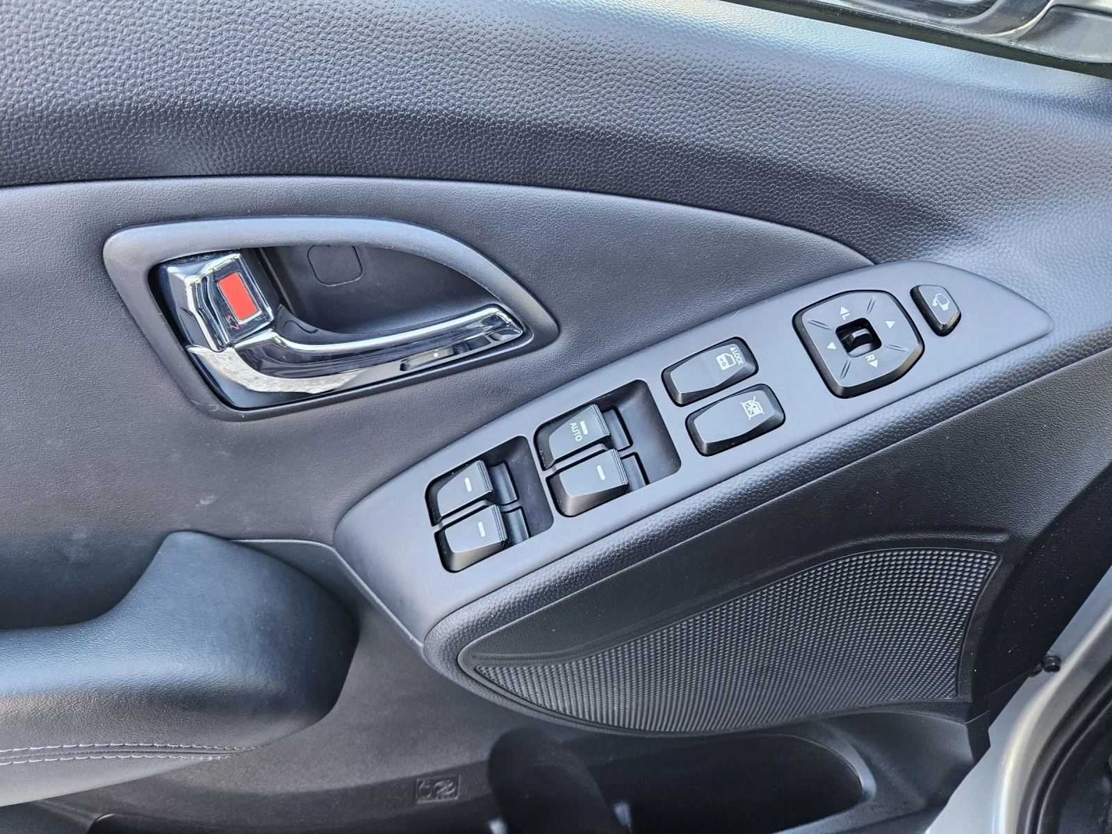 Hyundai IX35 2.0 184k.s 4x4 | Mobile.bg   17