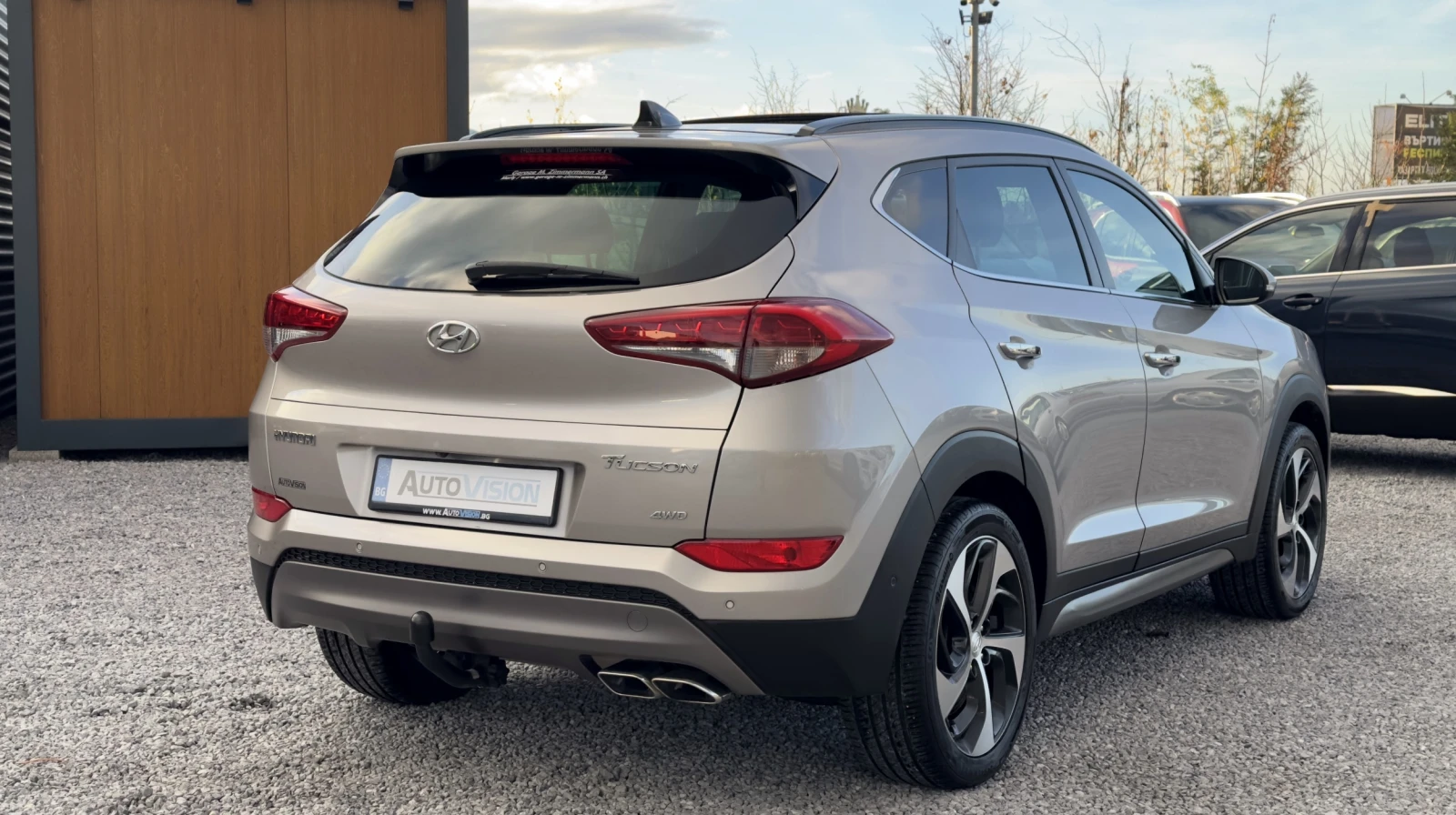 Hyundai Tucson VERTEX DiSTRONiC KEYLESS    | Mobile.bg   2